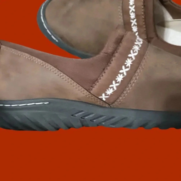 JBU Womens Becca Slip-On Shoes Brown Faux Leather Suede Size 9.5M - Picture 12 of 14